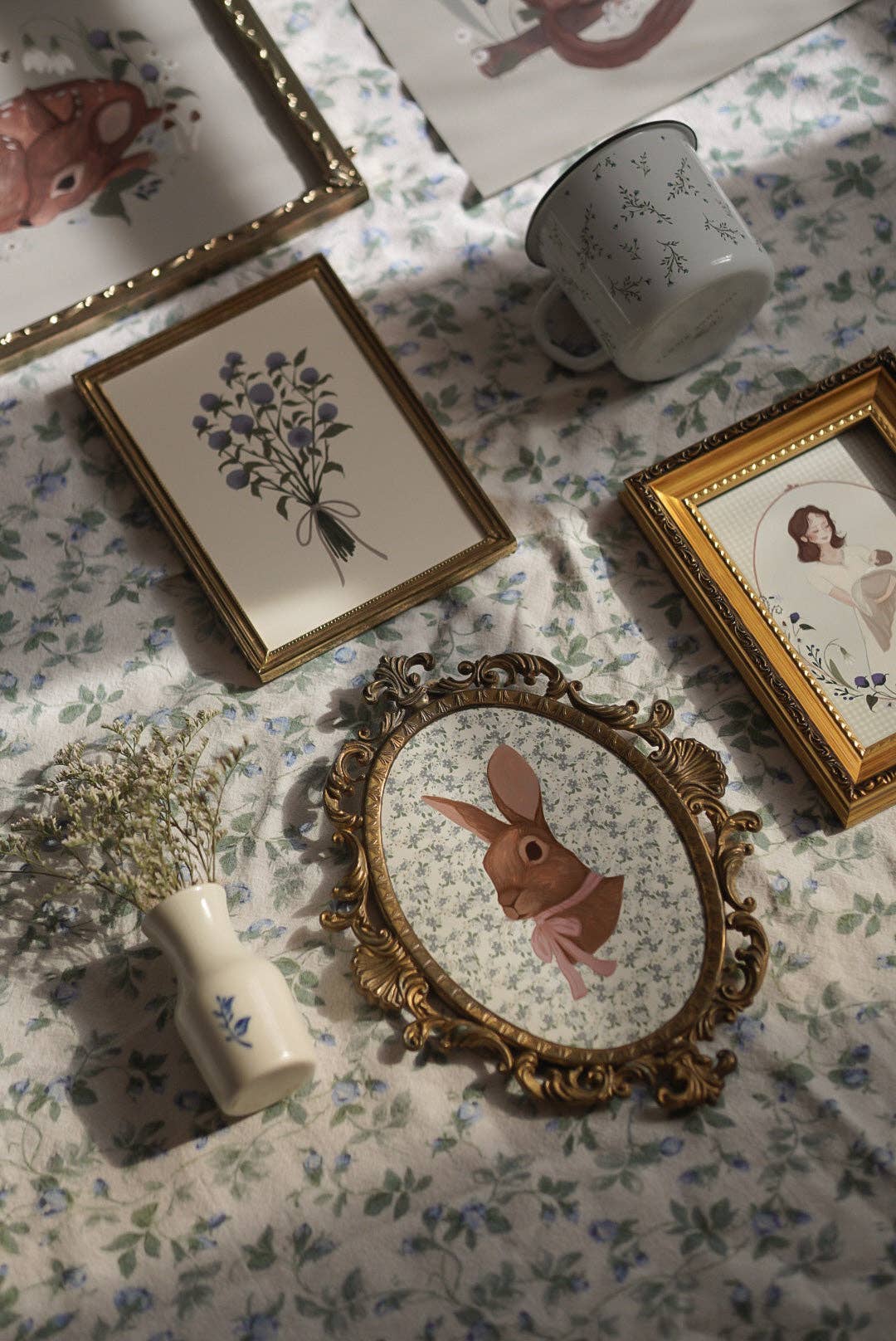 Solange Pilote - Vintage rabbit
