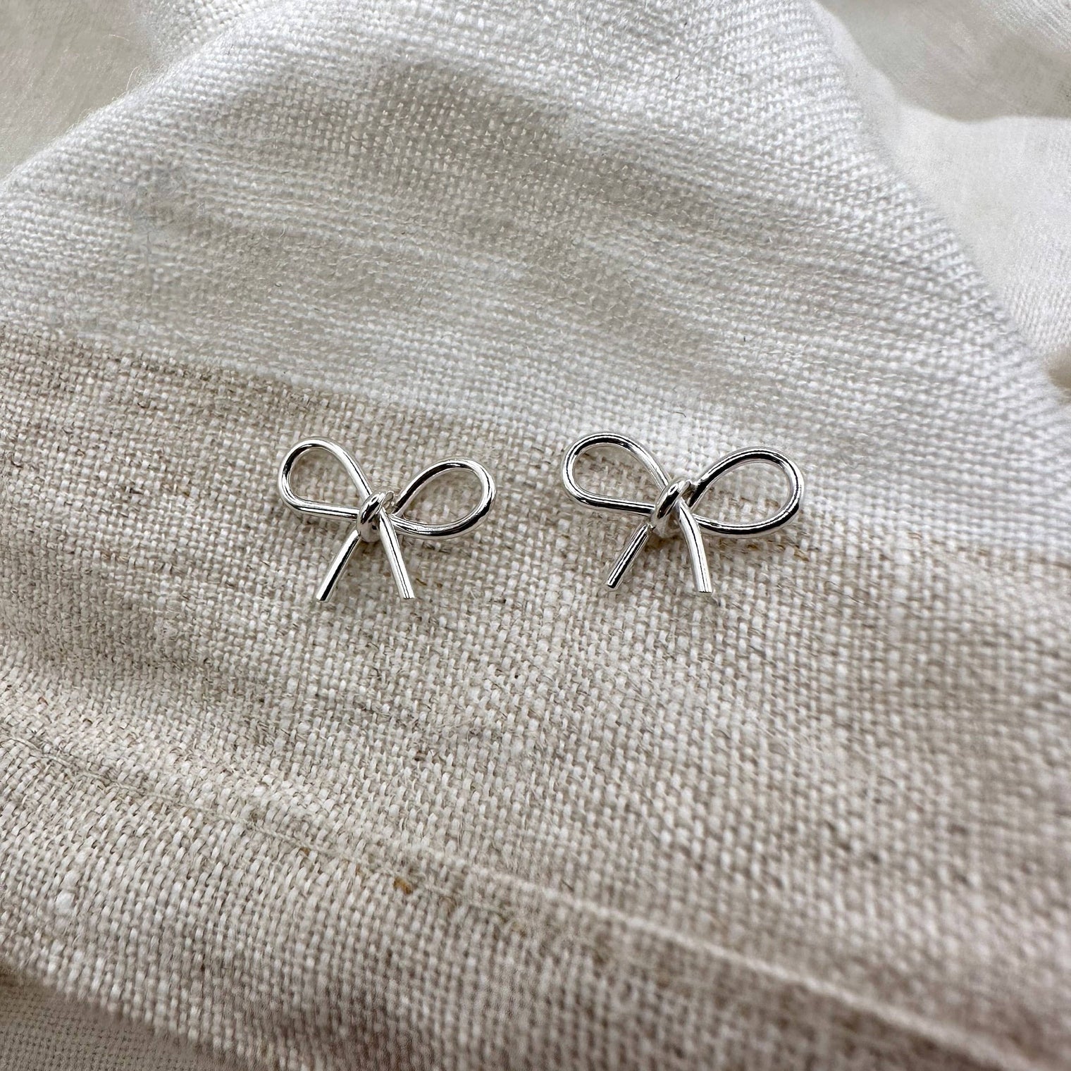 Open Fire Jewellery - Bow Studs