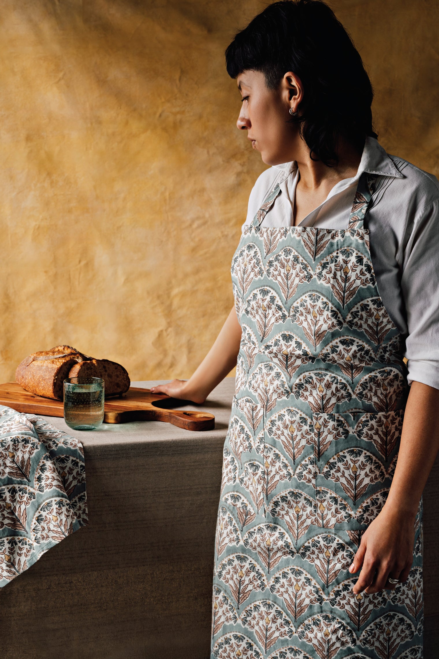 Danica - Bouquet Apron