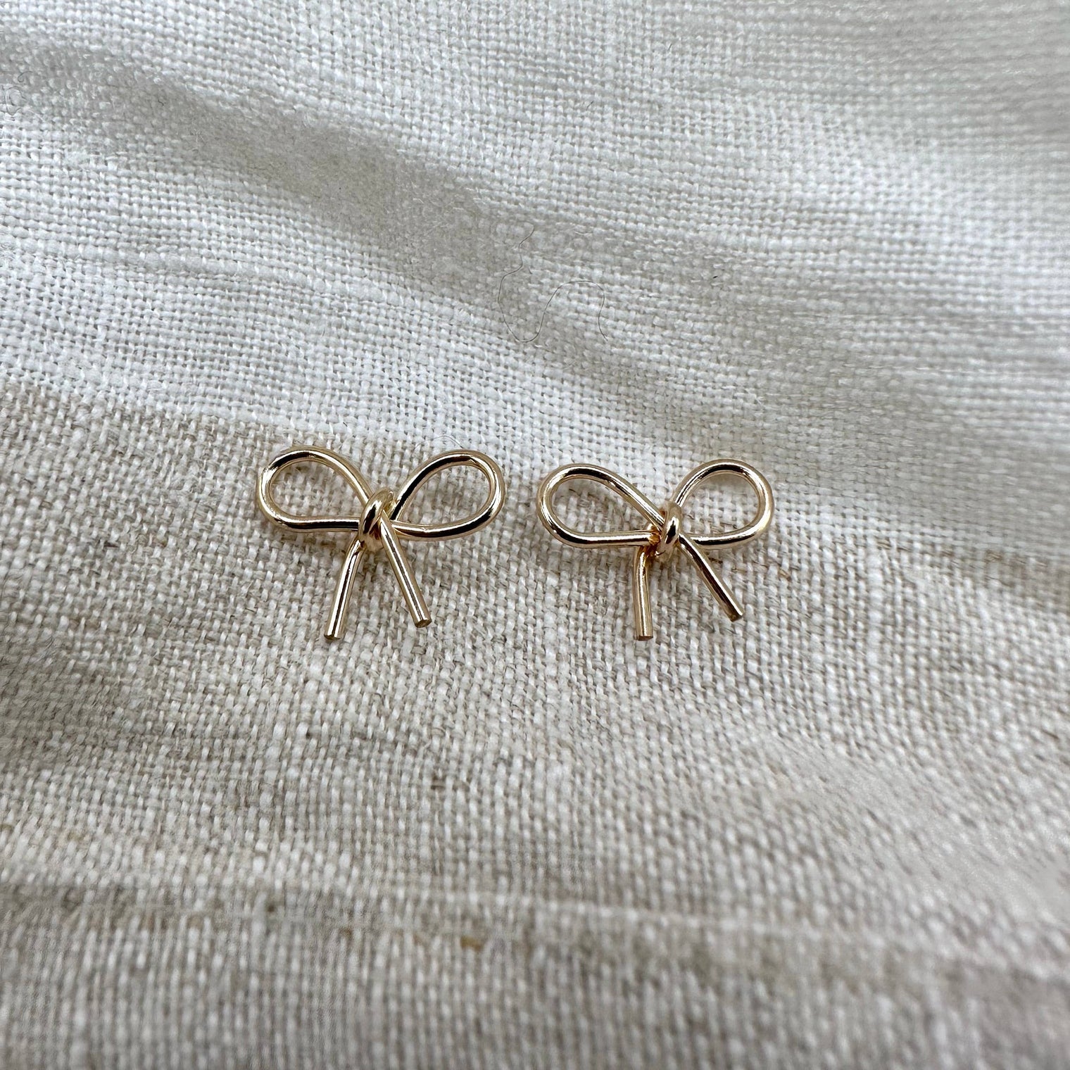 Open Fire Jewellery - Bow Studs