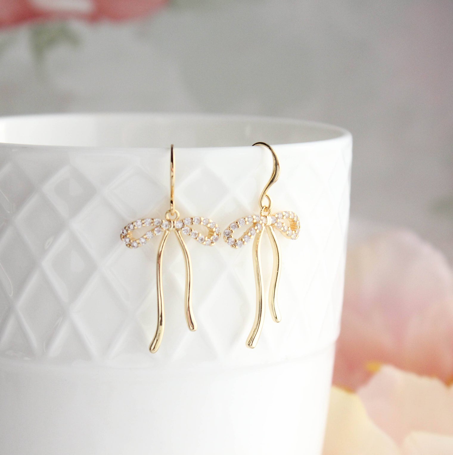 A Pocket of Posies - Bow Earrings