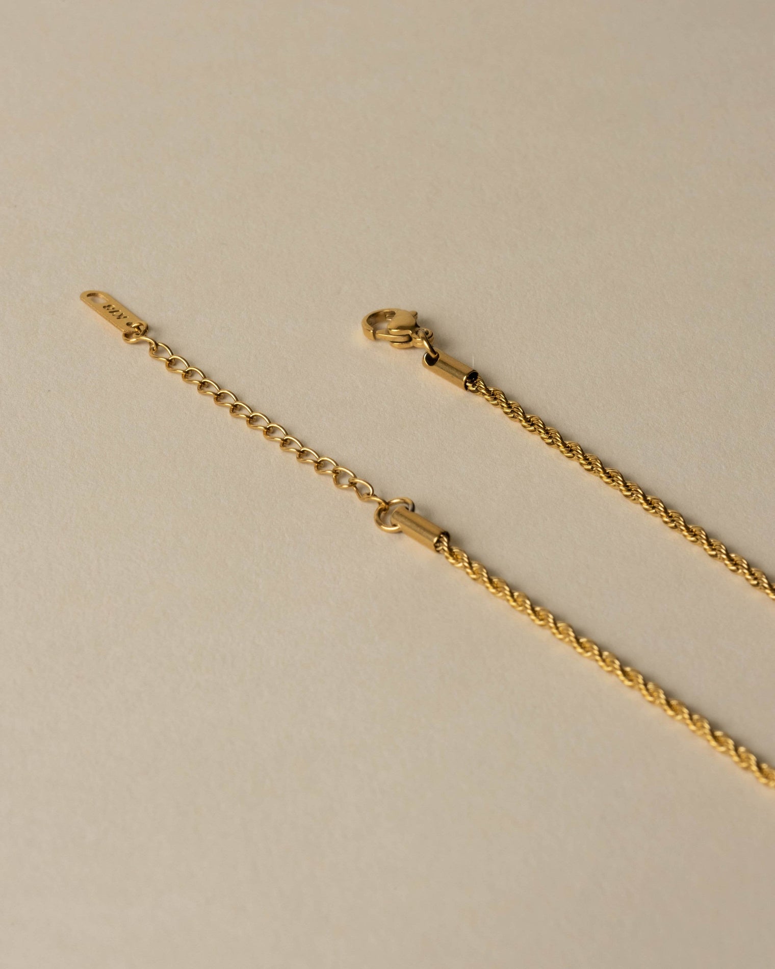 Hunter & Hare - Sunflower Necklace