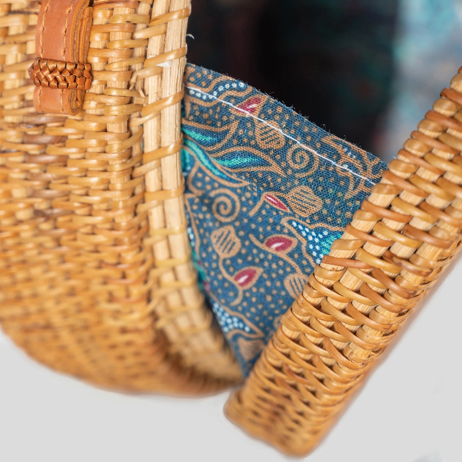 Circle Bali Bag