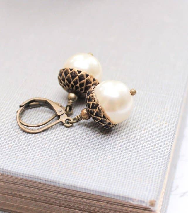 A Pocket of Posies - Pearl Acorn Ivory Cream Drops Earrings - ANTIQUED BRASS