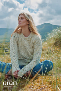 Aran Woollen Mills - Inishbofin Ladies Traditional Aran Sweater -  Flecked Oat