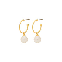 Eila Pearl Earrings