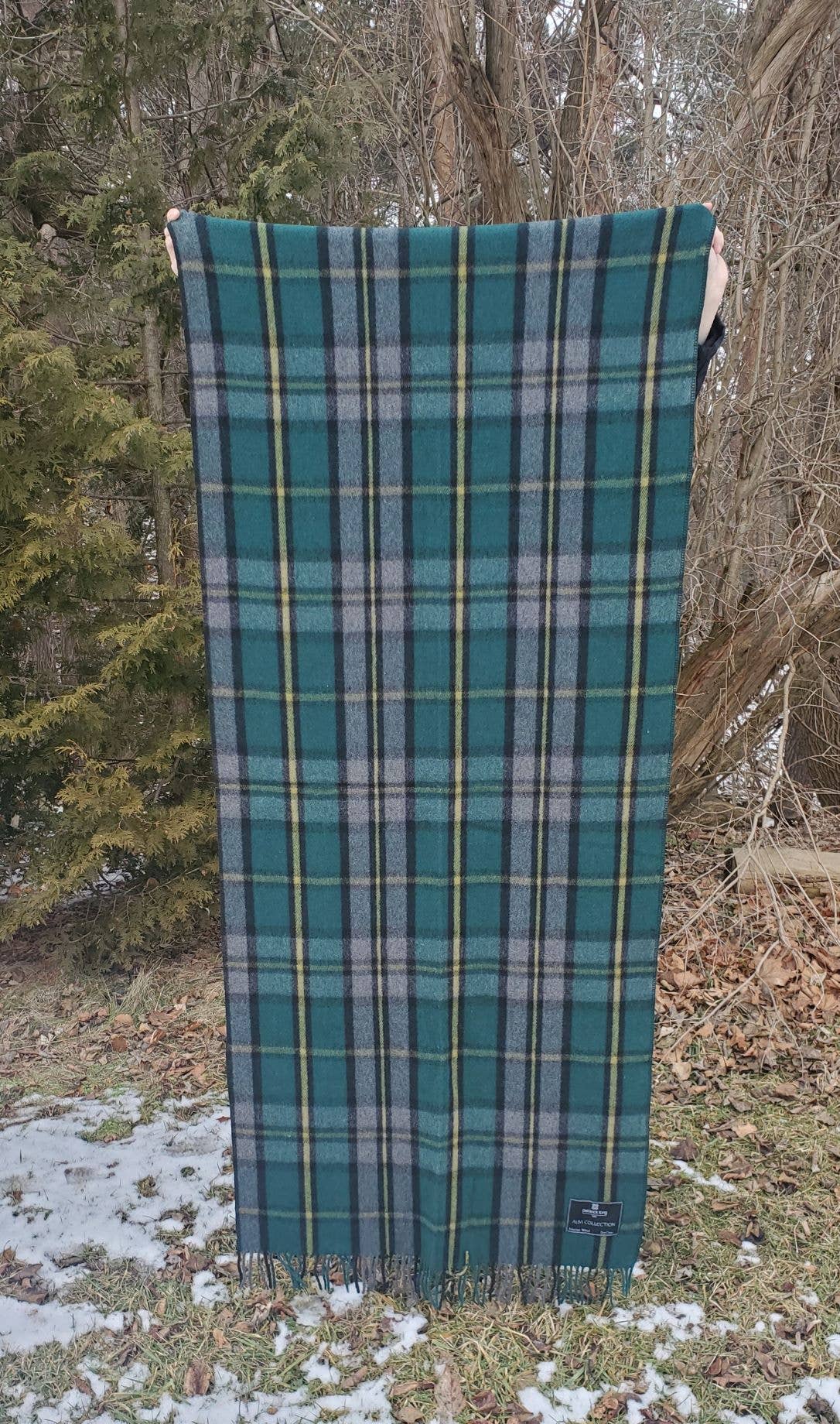 Patrick King Woollen Company - Cape Breton Knee Blanket