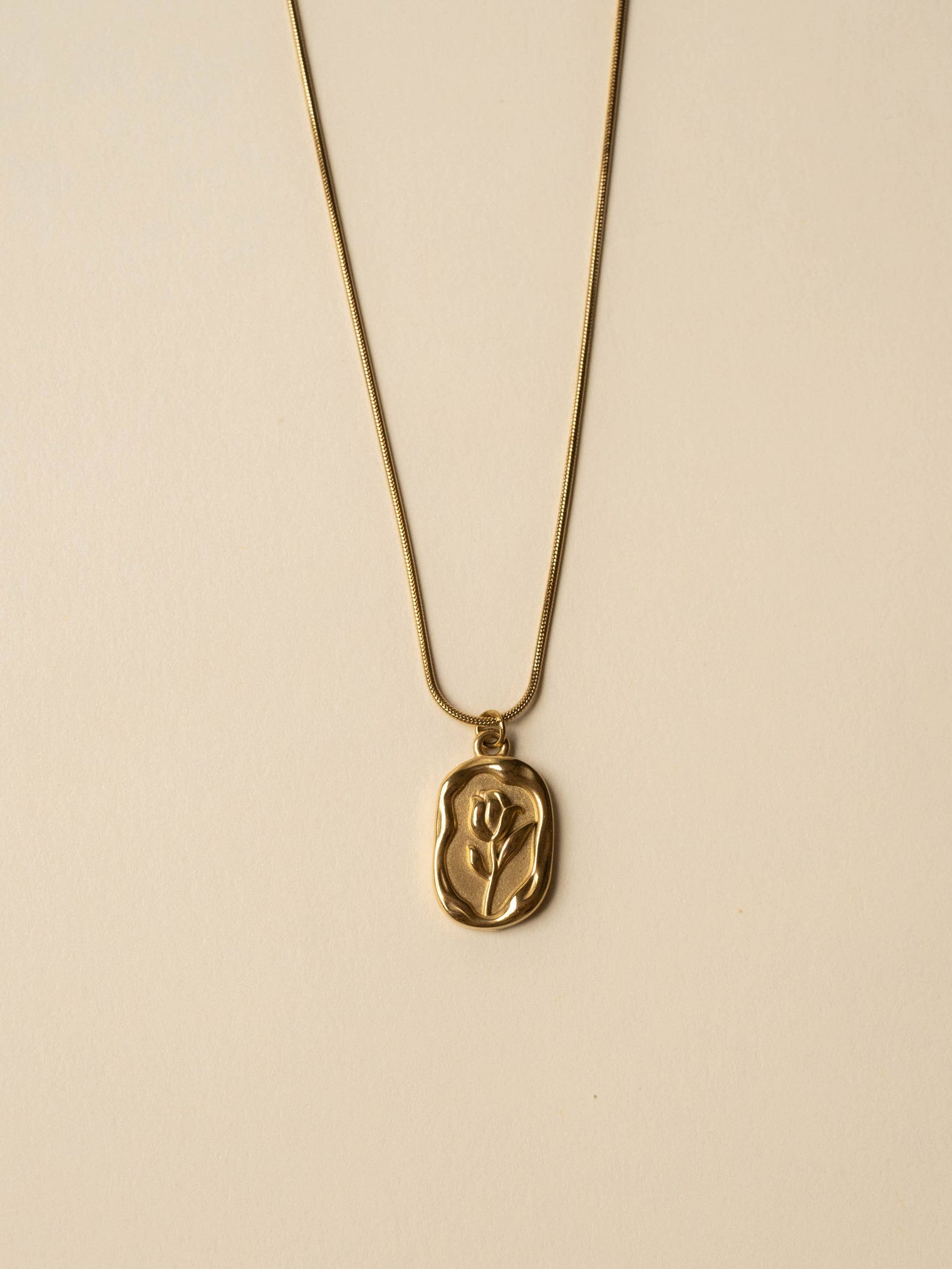 Hunter & Hare - Tulip Pendant Necklace