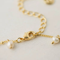 Dot Pearl Necklace