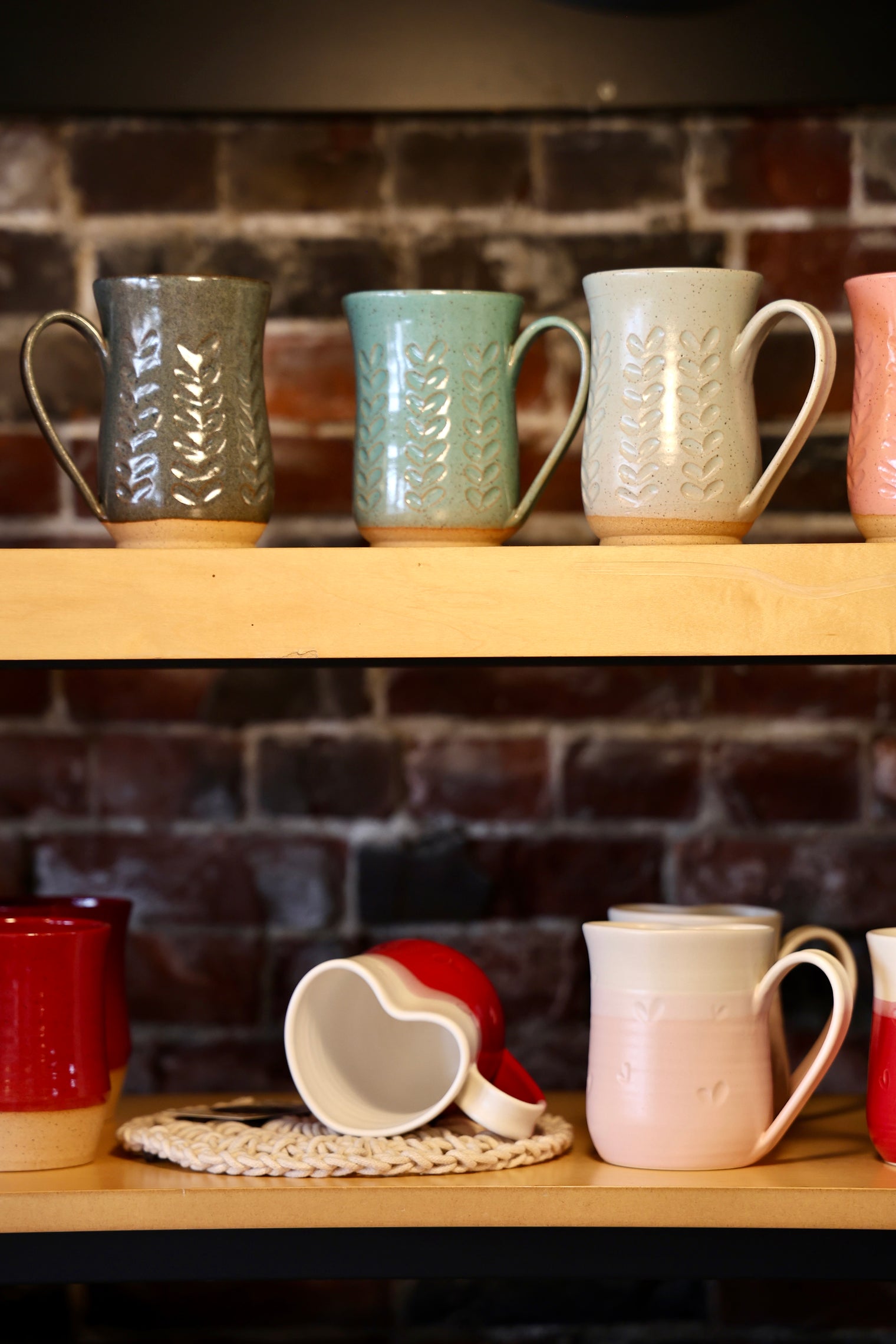 Linko Pottery - Handcrafted Mugs