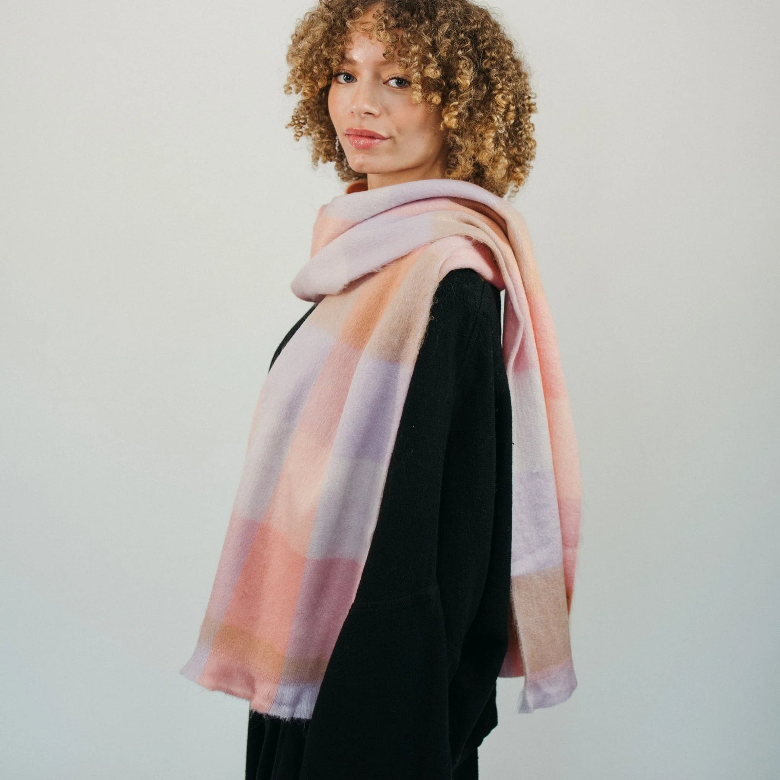 Pokoloko - Seamless Scarf