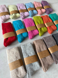 Billy Bamboo - Fluffy Angora Wool