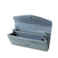 Islander - The Large Clasp Purse