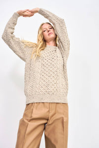 Aran Woollen Mills - Inishbofin Ladies Traditional Aran Sweater -  Flecked Oat