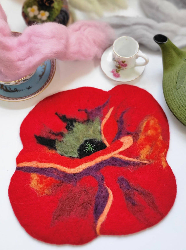 Magic of Wool - Poppy Hotpad / Trivet