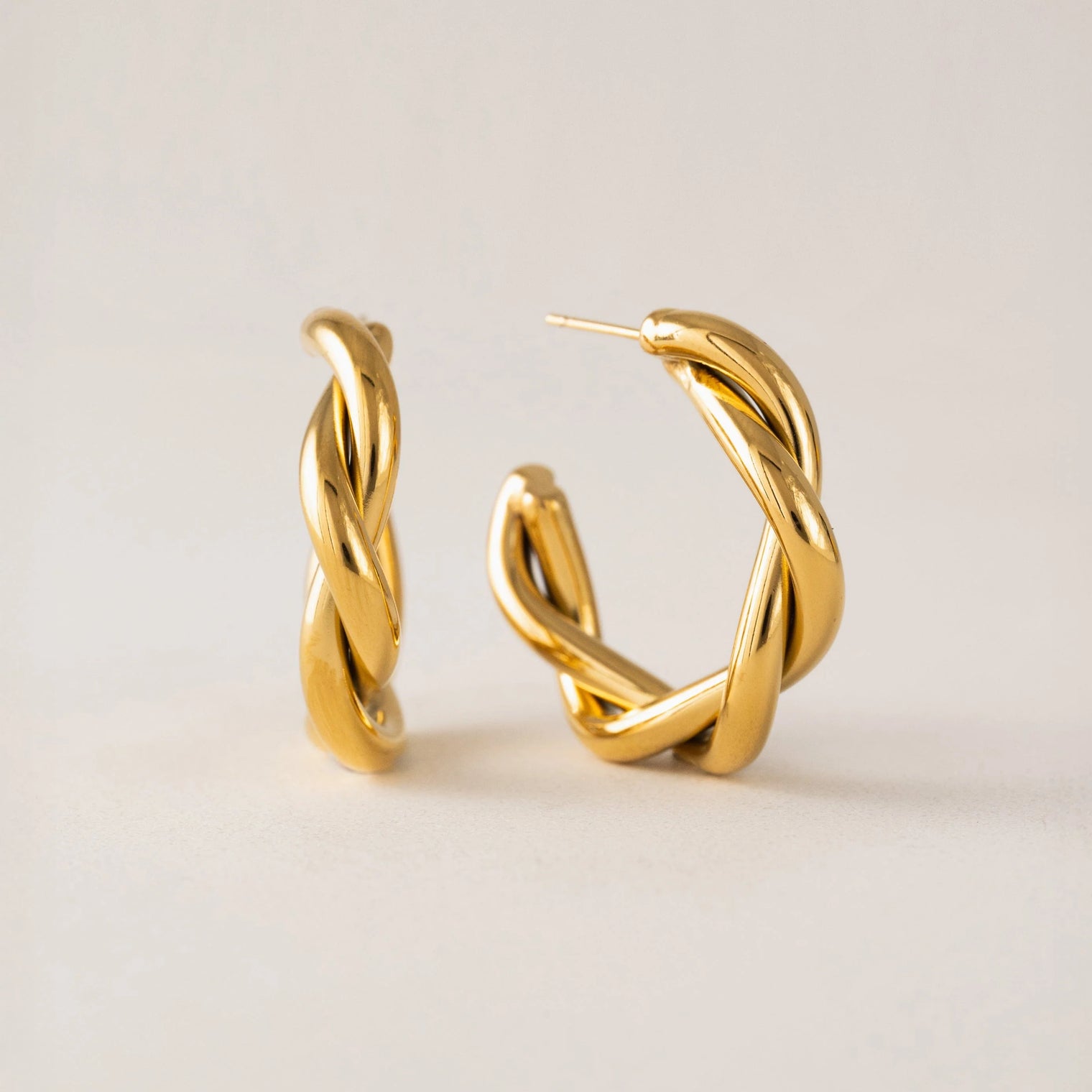 Gigi Hoop Earrings