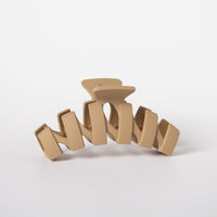 Wavy Matte Clip
